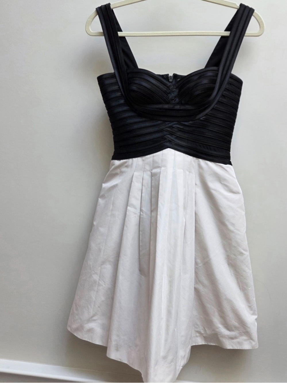 Vintage BCBG Max Azria Dress - Picture 2 of 6